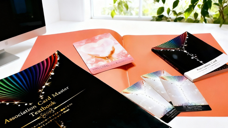 色を選びながら気持ちに気づくアソシエーションカード講座